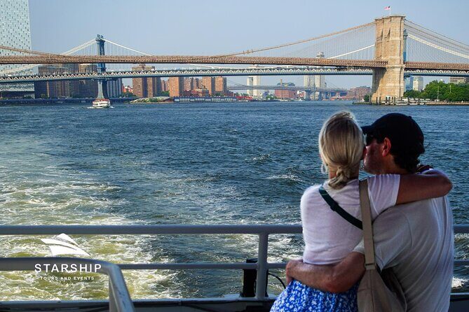 Starship 60 Min Statue of Liberty Brooklyn Bridge Boat Tour - What to Expect from the Tour