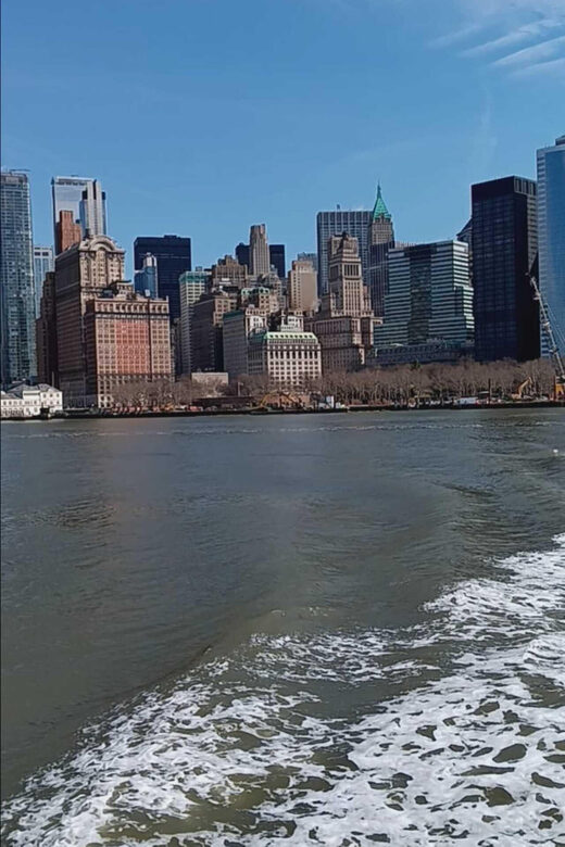 Statue of Liberty and Ellis Island Tour - An In-Depth Look at the Tour Experience