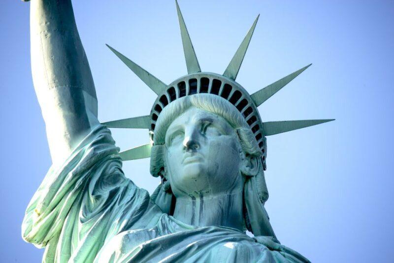 Statue of Liberty & Ellis Island - Guided Tour 8ppl Max - Discover the Statue of Liberty & Ellis Island — A Practical Guide to a Well-Rounded Tour