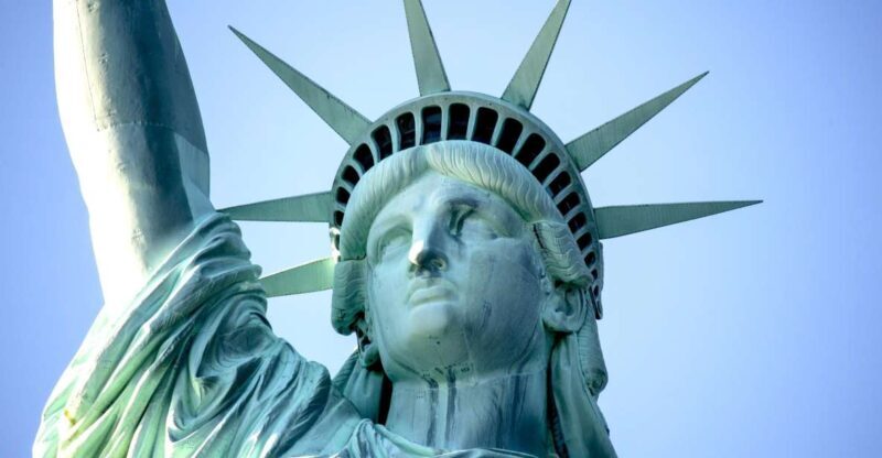 Statue of Liberty & Ellis Island - Guided Tour 8ppl Max - FAQs