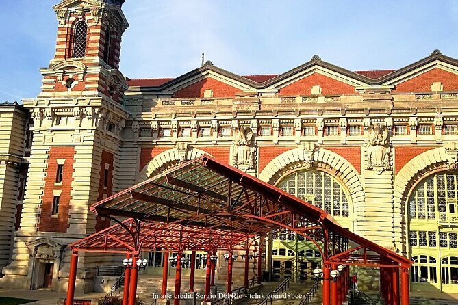 Statue of Liberty & Ellis Island: Private Half-Day Guided Tour - Who Is This Tour Best Suited For?