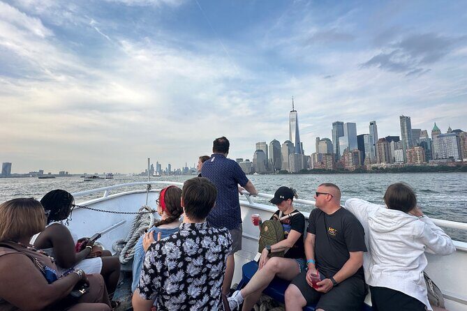 Statue of Liberty & Manhattan Skyline Cruise Near Times Square - An In-Depth Look at the Experience