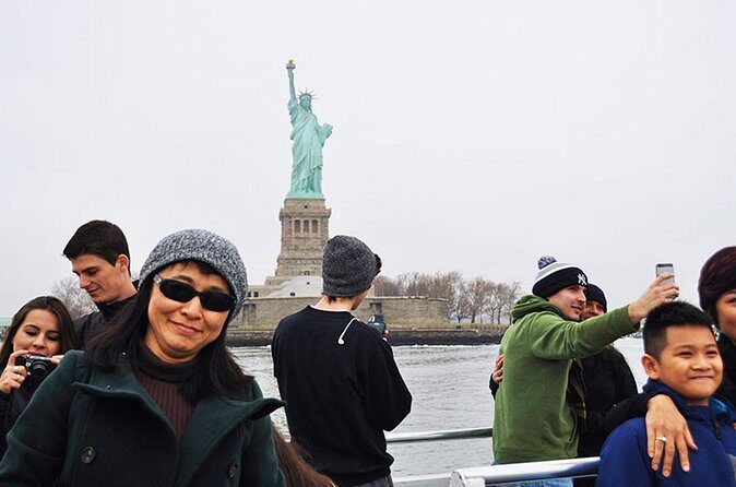 Statue of Liberty Private Tour for Families with Children - FAQ