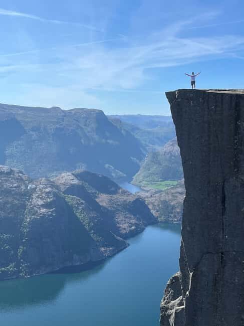 Stavanger: 2-Day Adventure with Preikestolen & Kjerag Hikes - An Authentic 2-Day Norwegian Fjord Adventure