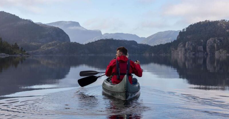 Stavanger: Preikestolen Hidden Trail Hike + Canoe + Lunch - FAQ