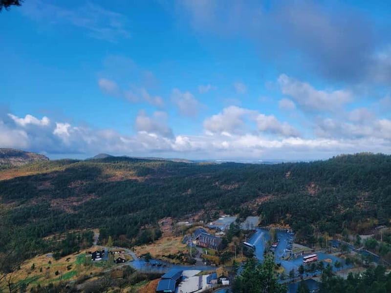 Stavanger: Prekestolen Tour with Guide and Pickup - What You Can Expect from the Tour