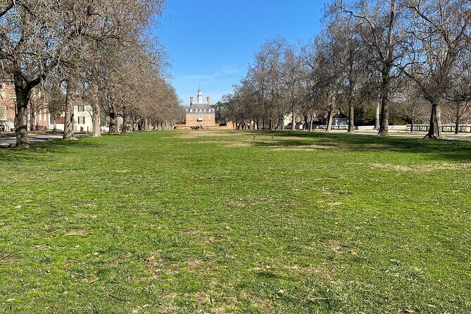 Step in Time Inside Historic Buildings of Colonial Williamsburg - Authentic Feedback from Participants