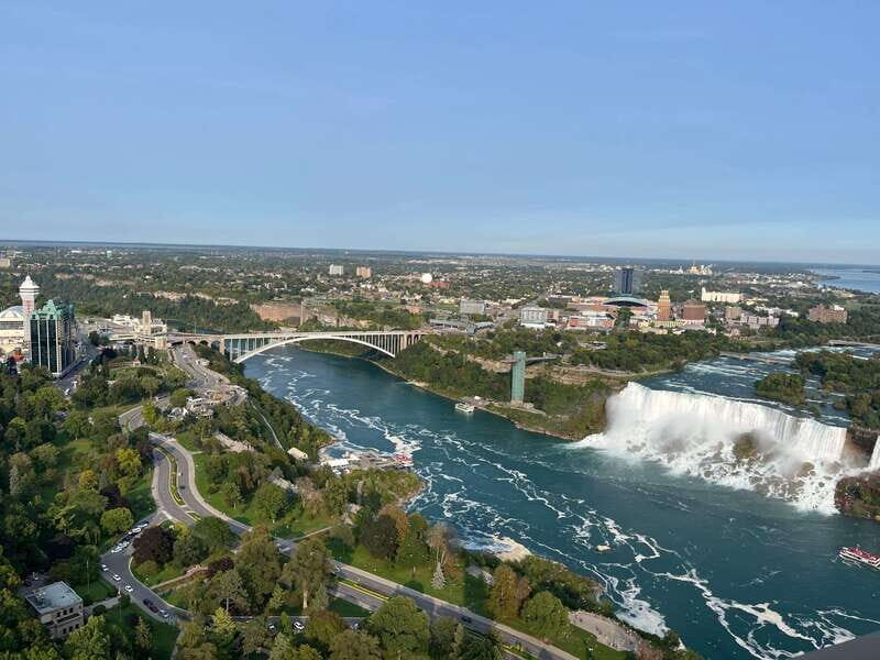 Step On Guide Services by Tour Guide Micko (from Niagara) - Optional Ticket Upgrades