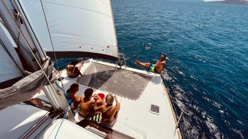 Stintino: Half-day catamaran tour to La Pelosa with aperitif - FAQs