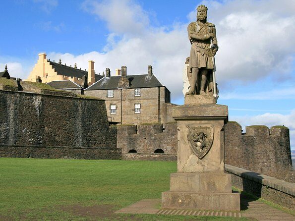 Stirling Castle and Whisky Very Small Group Tour from Edinburgh - The Less-Perfect Aspects