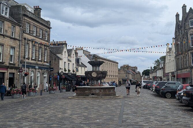 Stirling Castle, Lindores Distillery and St Andrews private tour - FAQ