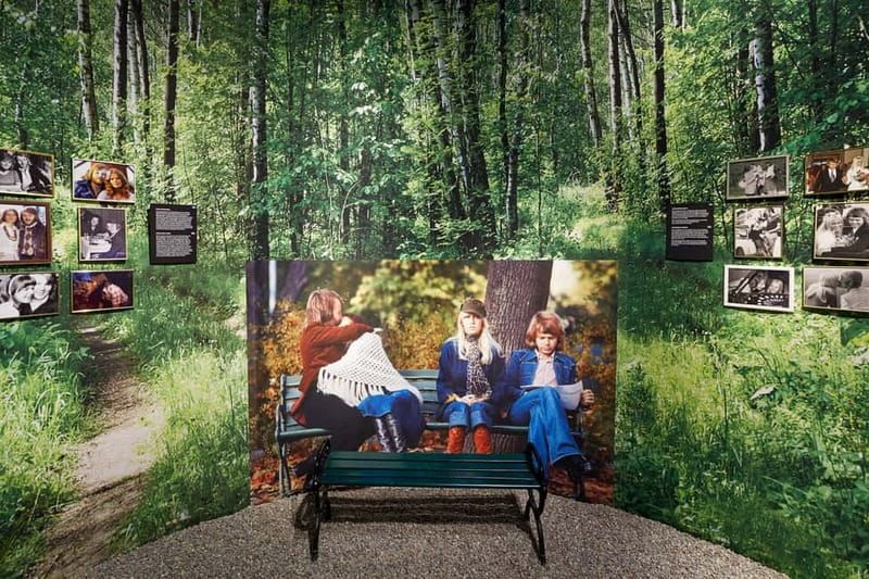 Stockholm: ABBA The Museum Entrance Ticket - Interactive games: quizzes, karaoke, and silent disco-style fun