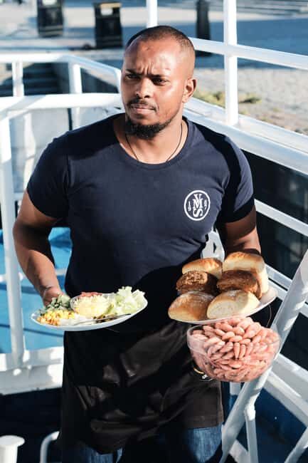 Stockholm All-You-Can-Eat Shrimp or Tacos Cruise & Coverband - Real Voices from Travelers