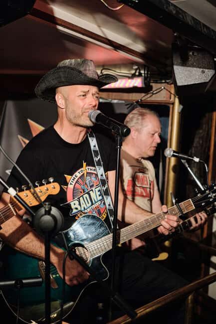 Stockholm All-You-Can-Eat Shrimp or Tacos Cruise & Coverband - FAQs