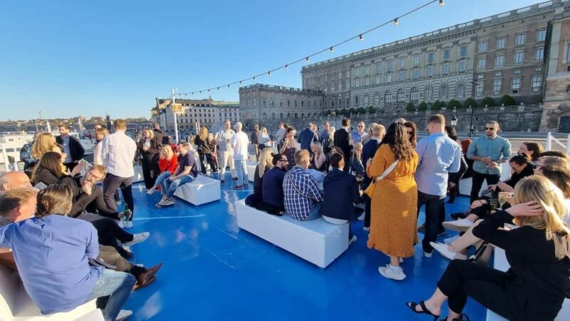 Stockholm All-You-Can-Eat Shrimp or Tacos Cruise & Livemusic - Who Is This Cruise Best For?