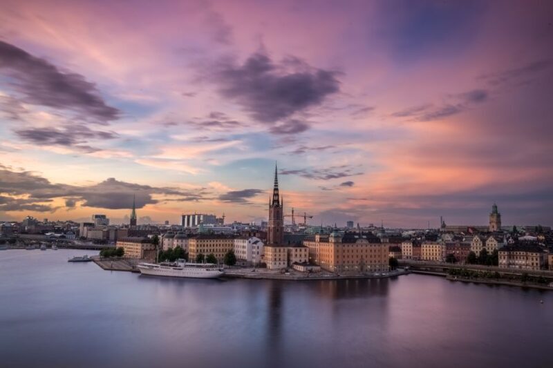 Stockholm: Capture the most Photogenic Spots with a Local - The Ideal Audience