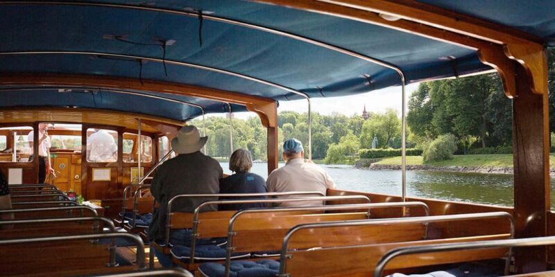 Stockholm: Classic Canal City Tour with Guide - Key Points