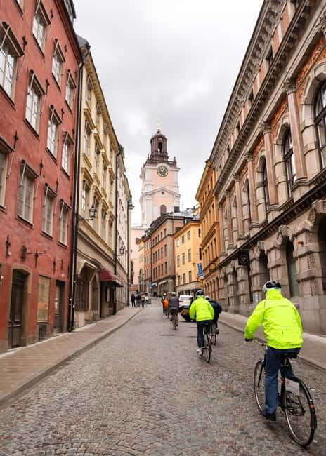 Stockholm: Guided Bike Tour - Moving on to Djurgården: Gardens and Green Spaces