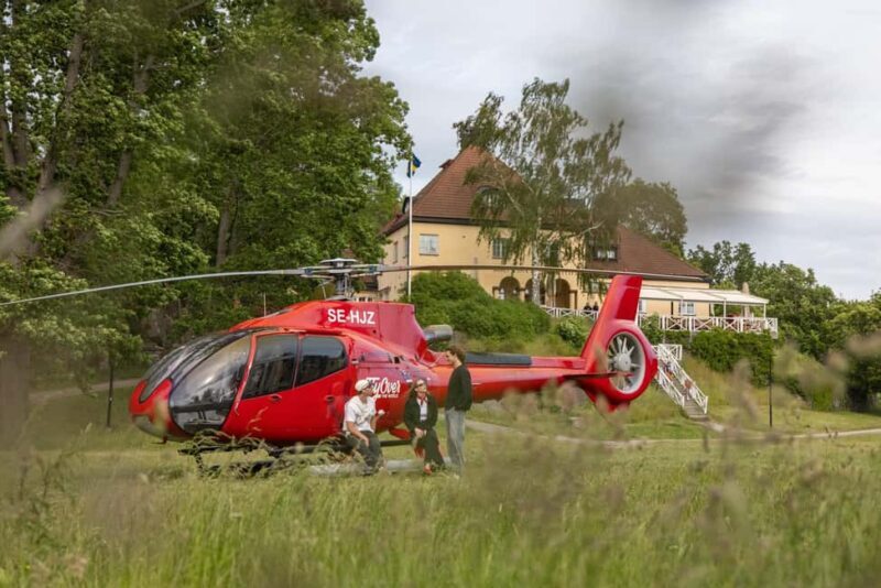 Stockholm Helicopter Tour with Lunch at Grinda - The Flight Itself: Comfort, Views, and Commentary