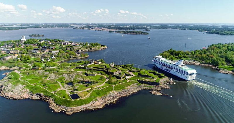 Stockholm-Helsinki Oneway Overnight Cruise with Cabin Stay - Entertainment and Shopping