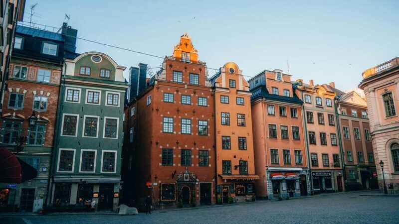 Stockholm Icons: Old Town & Riddarholmen Private Guided Tour - Practical Considerations