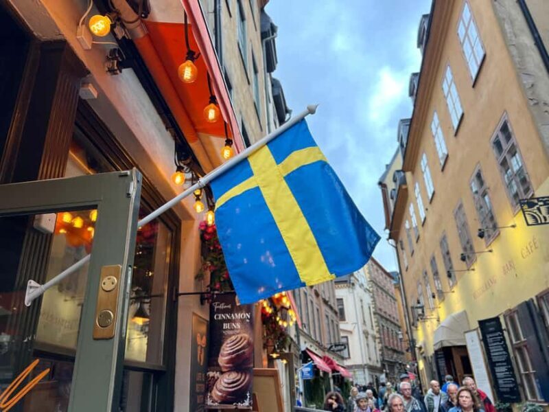 Stockholm: Old Town Food Tour of 7 Locals Favorites Tastings - FAQ