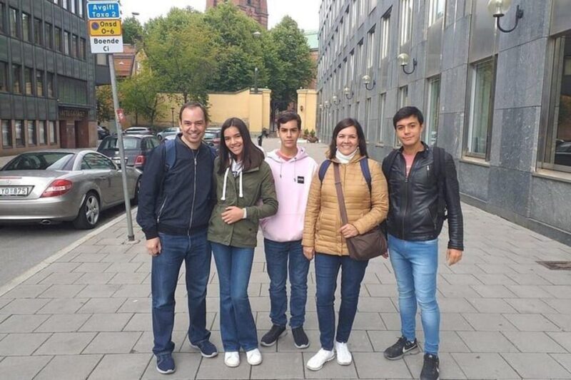 Stockholm : Old Town private Walking Tour with a guide - The Benefits of a Private, Customizable Experience