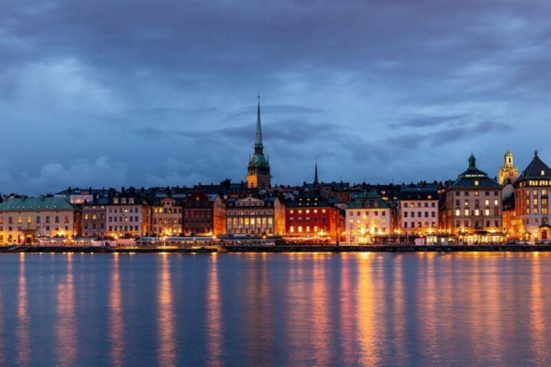 Stockholm: Private Custom Walking Tour With A Tour Guide - What to Expect from the Stockholm Private Custom Tour