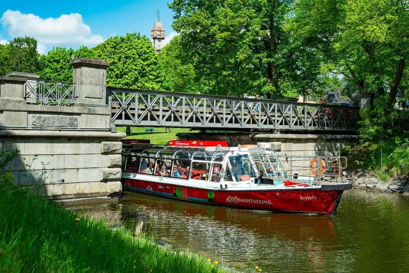 Stockholm: Royal Bridges & Canal Boat Tour with Audio Guide - Who This Tour Fits Best