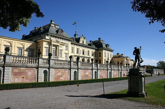 Stockholm Tour + Drottningholm Palace by VIP car PRIVATE Guide - Key Points