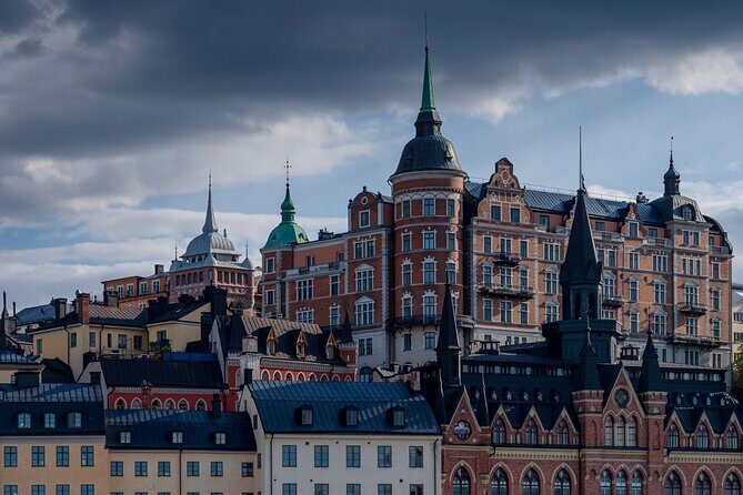 Stockholms Splendor: A 6-Hour Walk Through Culture & History - Exploring Stockholm with a Personal Touch: An In-Depth Review of the 6-Hour Cultural & Historical Tour