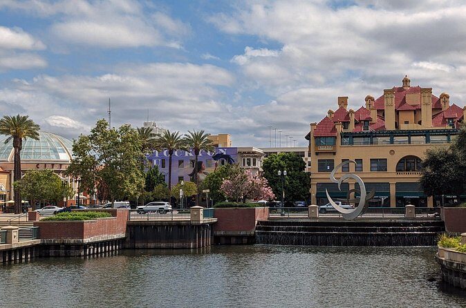 Stockton Scavenger Hunt Walking Tour and Game - Who Should Consider This Tour?