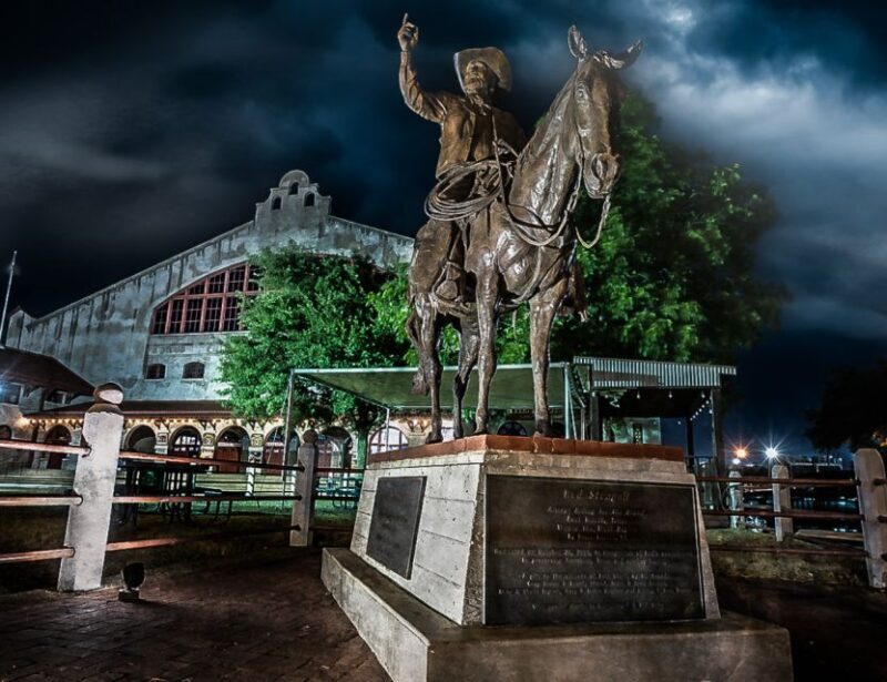 Stockyard Shadows: Wicked Fort Worth Ghost Tours - The Pros and Cons