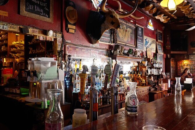 Stockyards Jingle & Mingle Holiday Saloon Crawl in Fort Worth - Walking Through the Experience