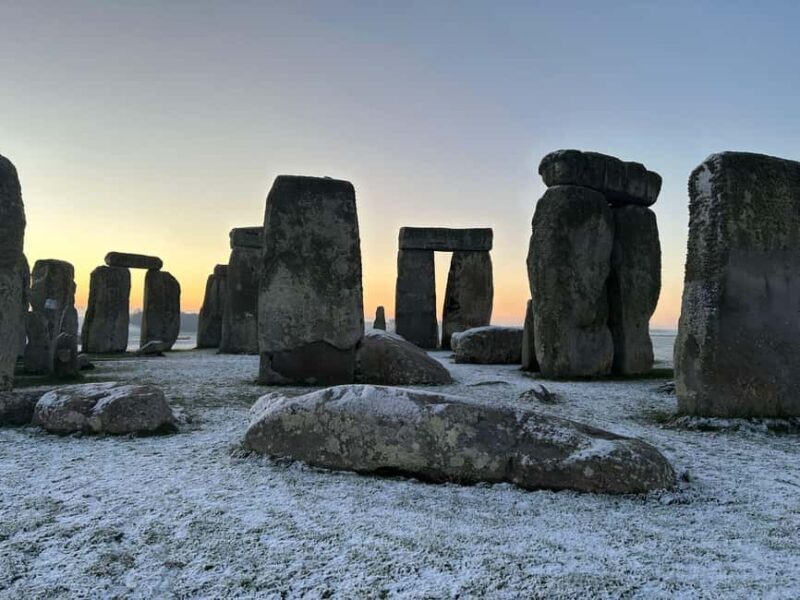 Stonehenge and Avebury stone circles. Guided tours - What Makes This Tour Stand Out
