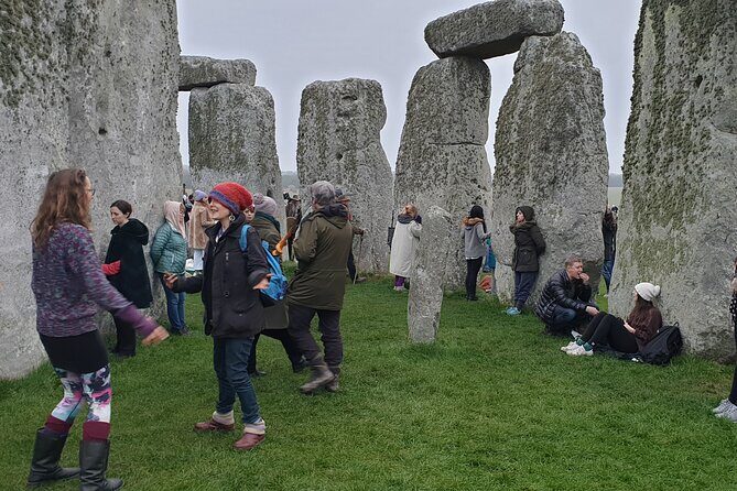 Stonehenge & Bath Private driverTours - Who Should Consider This Tour?