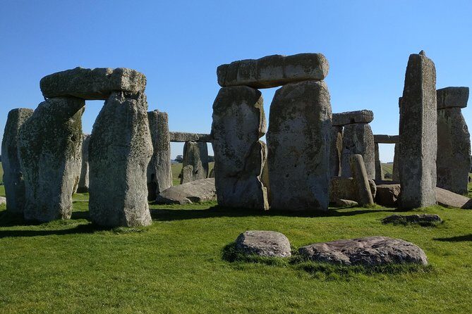 Stonehenge Half-Day luxury guided tour from Bath for 2-8 - FAQs