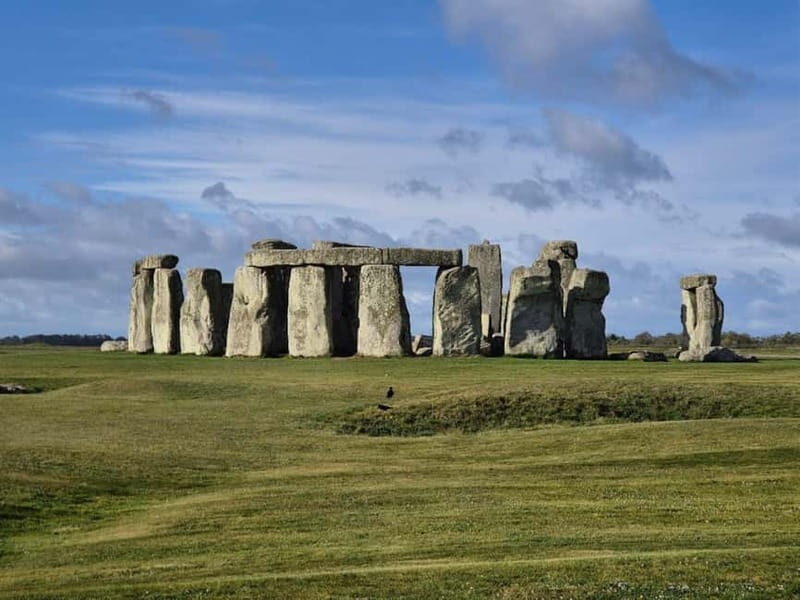 Stonehenge & Sacred Land Guided Driving Tour - An Engaging 9-Hour Journey into Wiltshire’s Sacred Lands