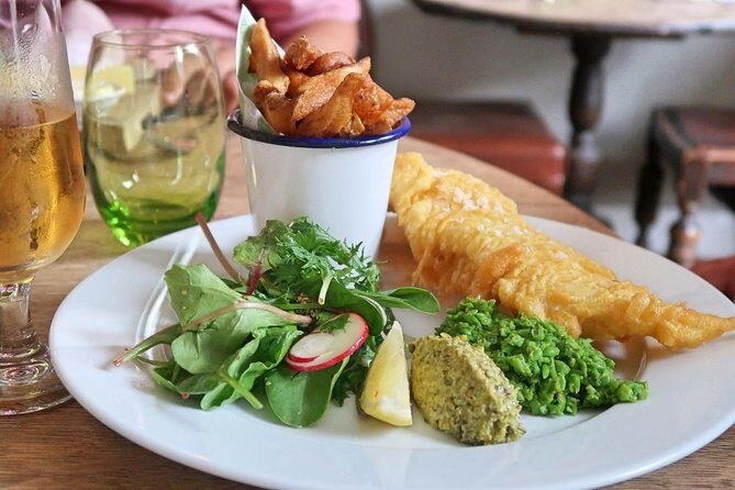 'Stonehenge & Secret England' from Bath for 2-8 curious adventurers - Who is This Tour Best For?