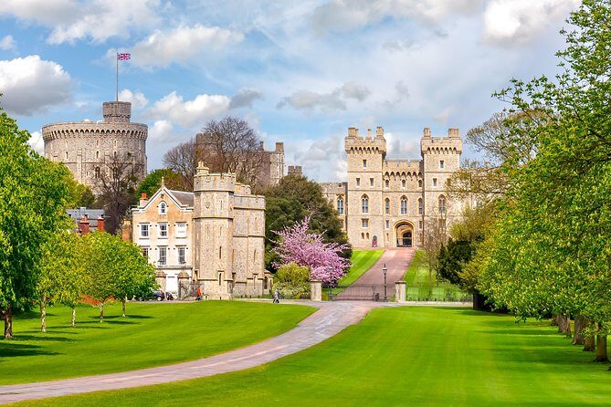 Stonehenge & Windsor Tours from London or Southampton - Who Will Love This Tour?