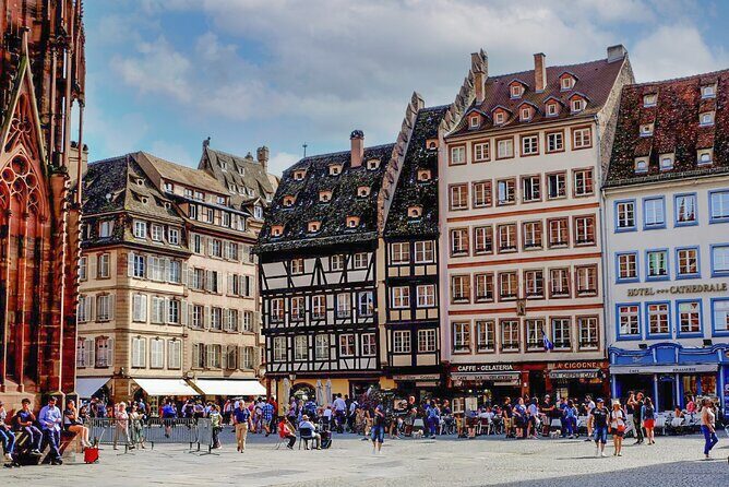 Strasbourg Scavenger Hunt and City Highlights Walking Tour - The Experience: Step-By-Step