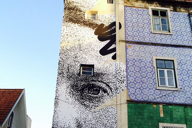 Street Art at Lisbon - Key Points