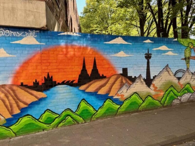 Street Art Guided Tour Severinsviertel - What to Expect from the Street Art Guided Tour in Severinsviertel