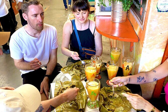 Street Food and 3 Markets Tour, Meat and Veggie Options - Who Would Enjoy This Tour?