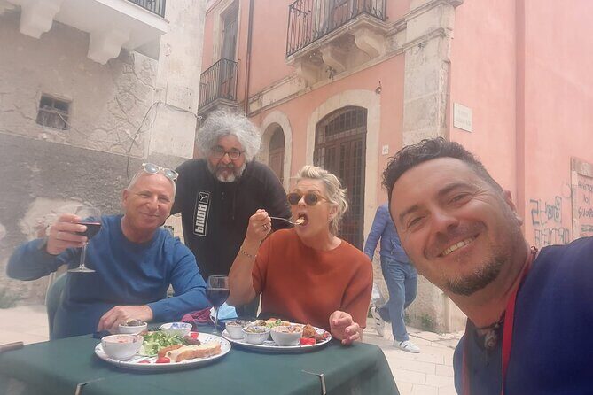 Street food tour and Guided Tour of Ortigia - Key Points