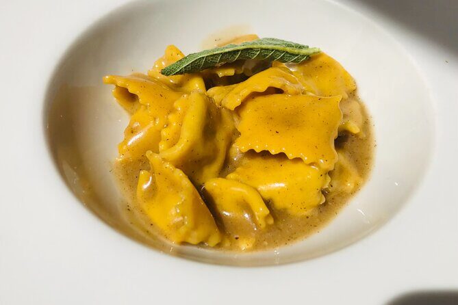 Street Food Tour D'Luxe | Michelin Chef-Led Tastes of Turin - An In-Depth Look at the Tour Experience