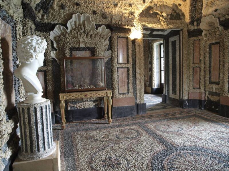 Stresa: Isola Bella Hop-on Hop-off Boat Tour - The Experience on the Water