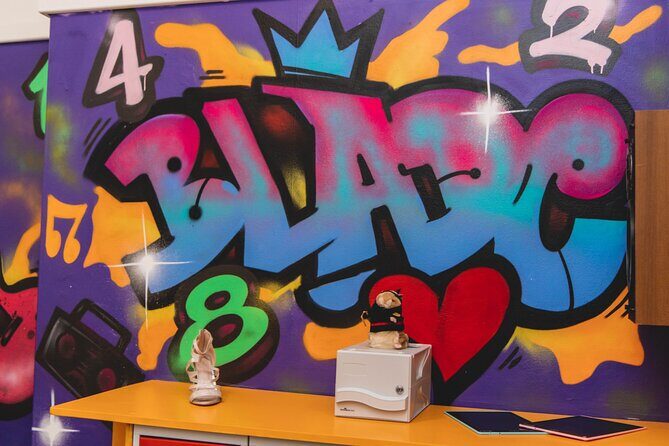 Stuck in the 90s A Nostalgic Music Experience - Accessibility and Practical Details