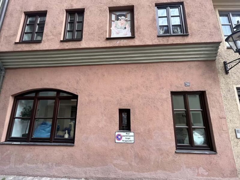 Stuff YOUR own pillow at Betten Huber in Augsburg - Who Will Love This?