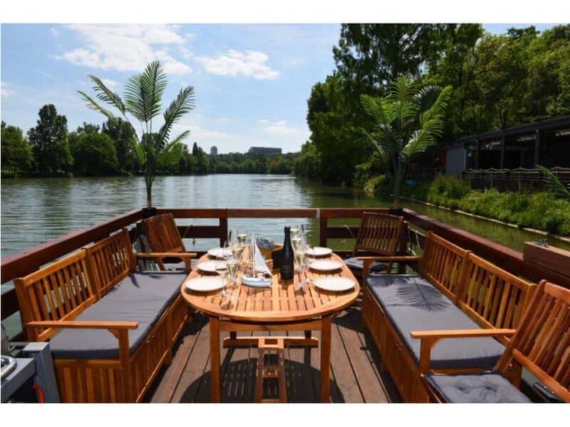 Stuttgart: Exclusive raft boat Fischle - What to Expect on the Raft Boat Fischle